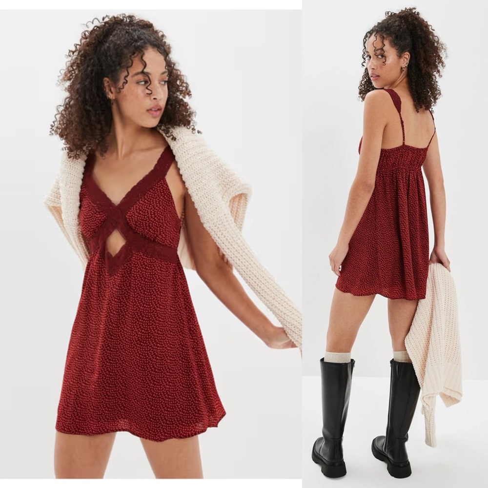 American Eagle Burgundy Silky Cut-out Printed Lace Mini‎ Dress